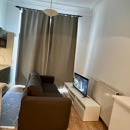 Grand Place Apartment *